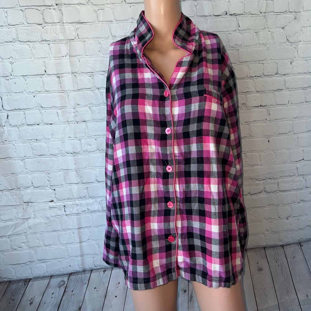Joe Boxer pink & black plaid button down shirt size L